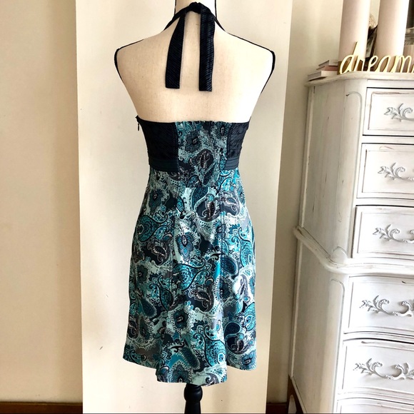 Athleta Halter  Dress. Size 2 - Picture 5 of 7